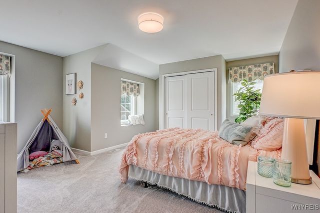 37 A Stonham Place 0601, Amherst, NY 14221