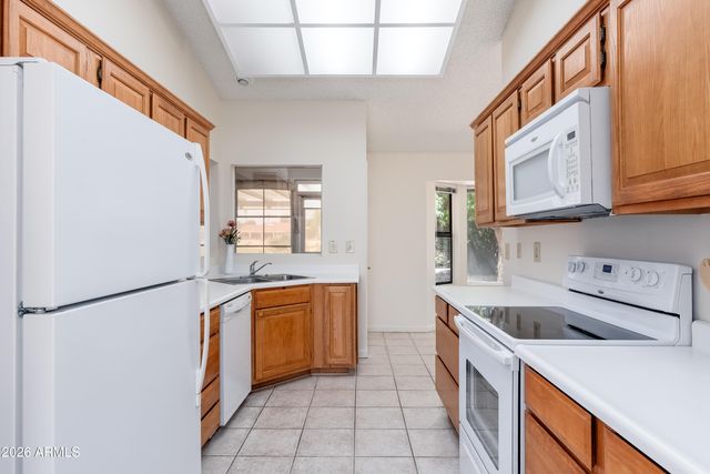 13733 W ALEPPO Drive, Sun City West, AZ 85375