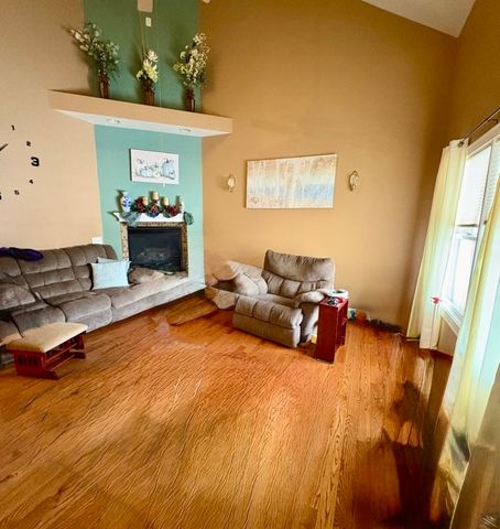 344 A Cassidy Court, Utica, IL 61373