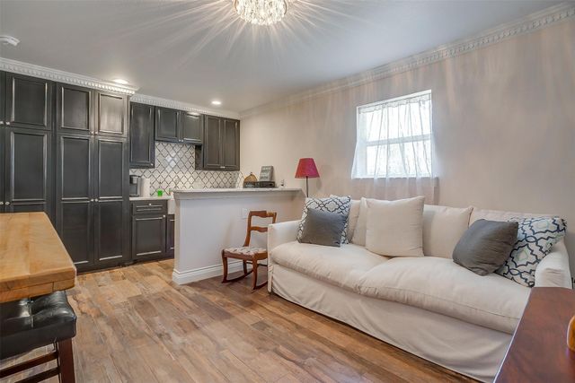 1421 Highlake Lane, Weatherford, TX 76087