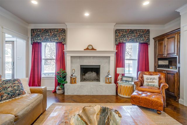 1421 Highlake Lane, Weatherford, TX 76087