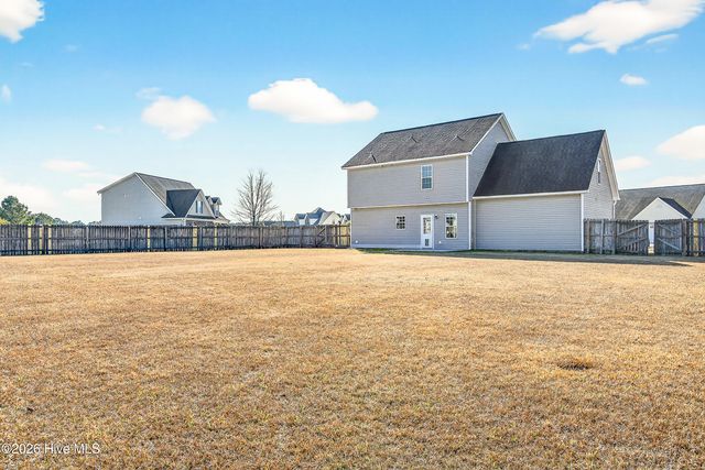 266 Silver Hills Drive, Jacksonville, NC 28546