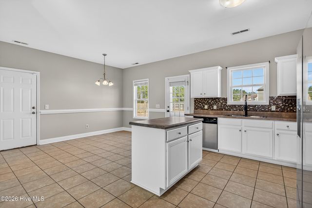 266 Silver Hills Drive, Jacksonville, NC 28546