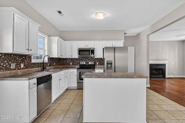 266 Silver Hills Drive, Jacksonville, NC 28546