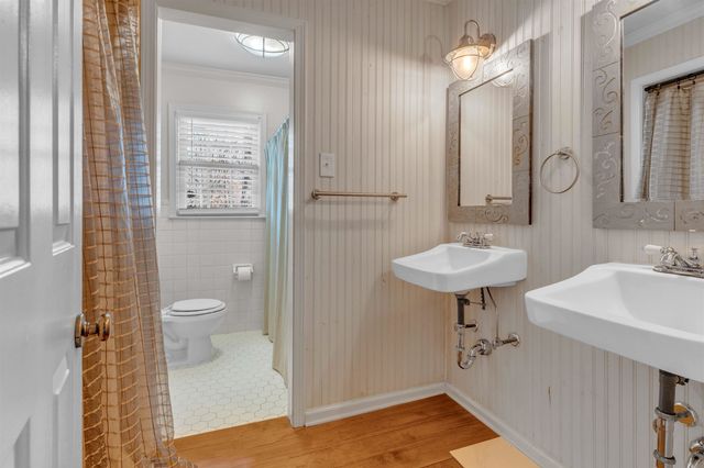 8050 FARMINGTON BLVD, Germantown, TN 38138