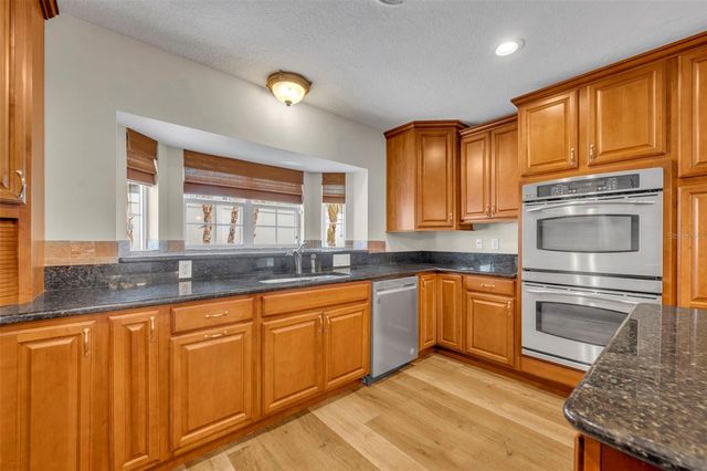 2112 CHIPPEWA TRAIL, Maitland, FL 32751