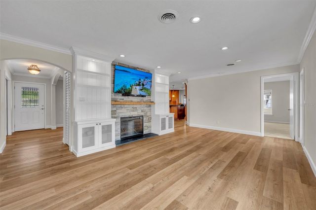 2112 CHIPPEWA TRAIL, Maitland, FL 32751