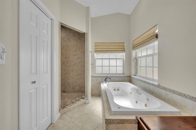 2112 CHIPPEWA TRAIL, Maitland, FL 32751