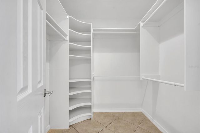 2112 CHIPPEWA TRAIL, Maitland, FL 32751