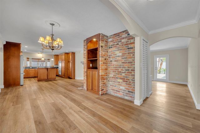 2112 CHIPPEWA TRAIL, Maitland, FL 32751