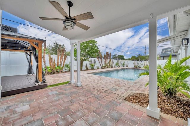 2112 CHIPPEWA TRAIL, Maitland, FL 32751