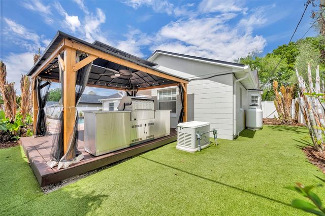 2112 CHIPPEWA TRAIL, Maitland, FL 32751