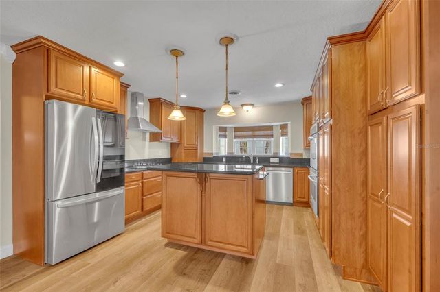 2112 CHIPPEWA TRAIL, Maitland, FL 32751