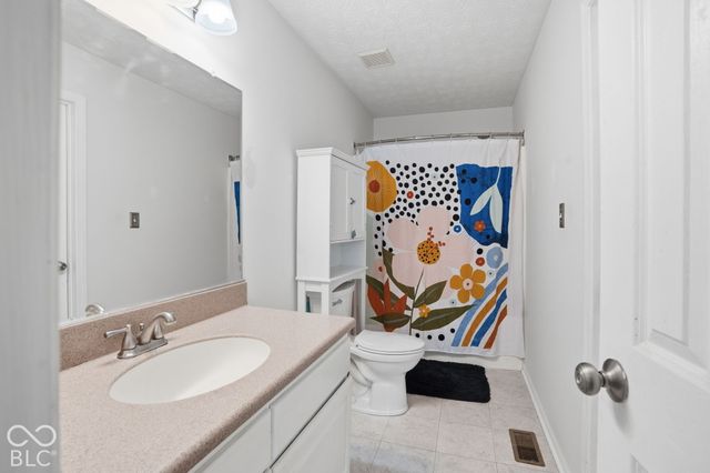 10593 Sienna Drive, Noblesville, IN 46060