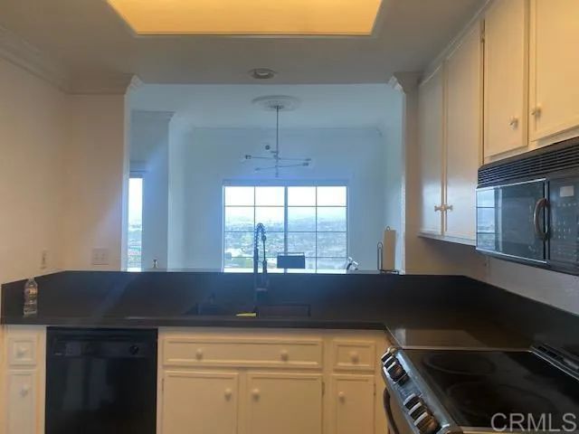 1688 Via Inspirar, San Marcos, CA 92078