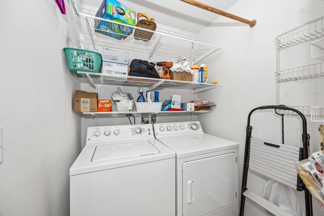 103 Enclave Circle D, Bolingbrook, IL 60440