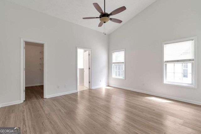 2197 Oakland Walk Drive, Lawrenceville, GA 30044