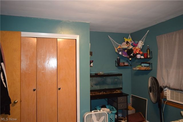 6210 Heisley Avenue, Cleveland, OH 44105