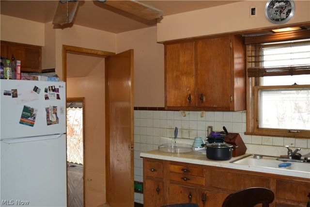 6210 Heisley Avenue, Cleveland, OH 44105