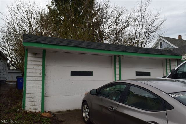6210 Heisley Avenue, Cleveland, OH 44105