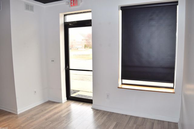 25326 Little Mack Ave Avenue, Saint Clair Shores, MI 48081