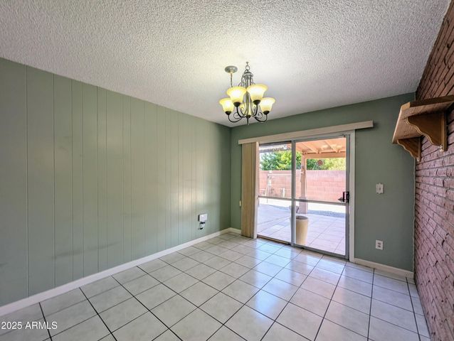 4019 W SAN MIGUEL Avenue, Phoenix, AZ 85019