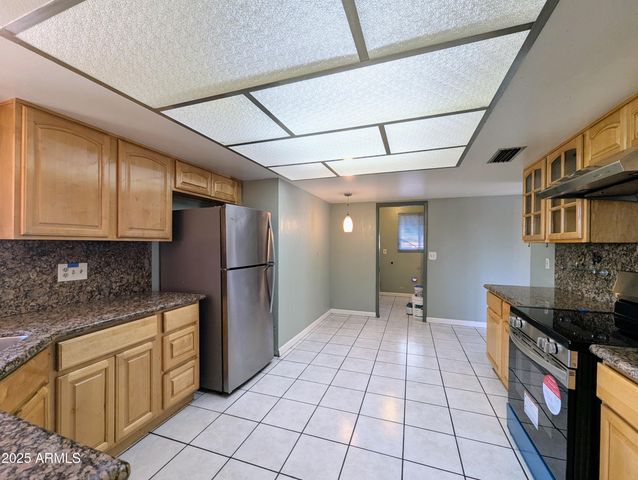 4019 W SAN MIGUEL Avenue, Phoenix, AZ 85019