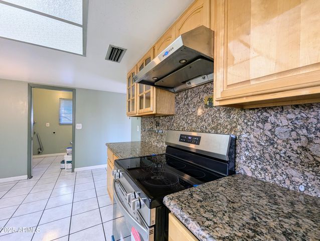 4019 W SAN MIGUEL Avenue, Phoenix, AZ 85019