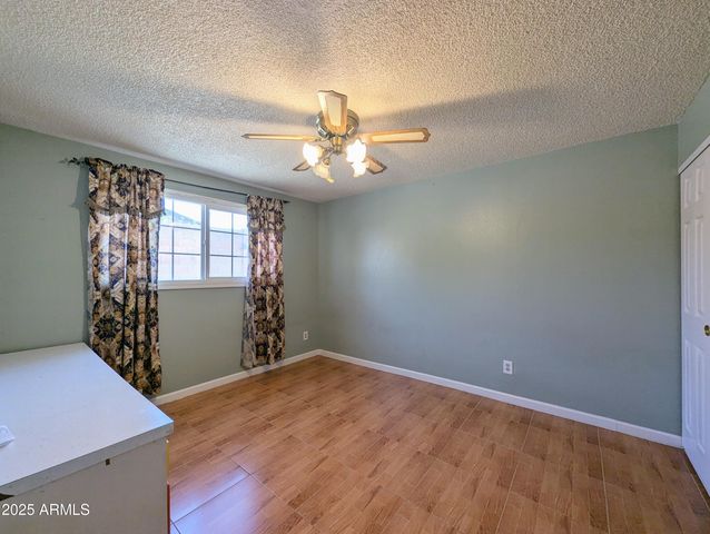 4019 W SAN MIGUEL Avenue, Phoenix, AZ 85019