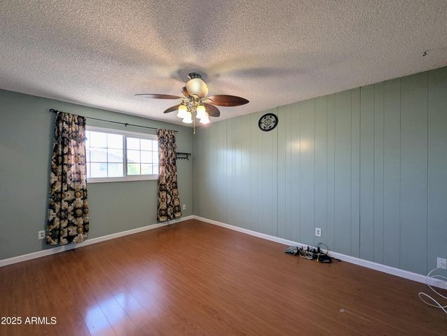 4019 W SAN MIGUEL Avenue, Phoenix, AZ 85019