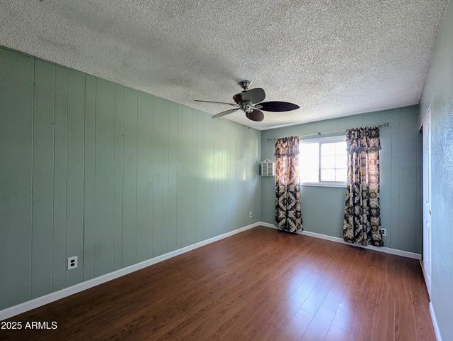 4019 W SAN MIGUEL Avenue, Phoenix, AZ 85019