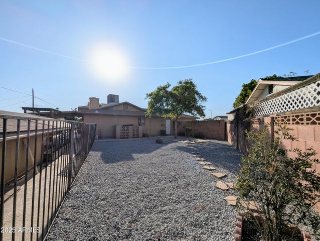 4019 W SAN MIGUEL Avenue, Phoenix, AZ 85019