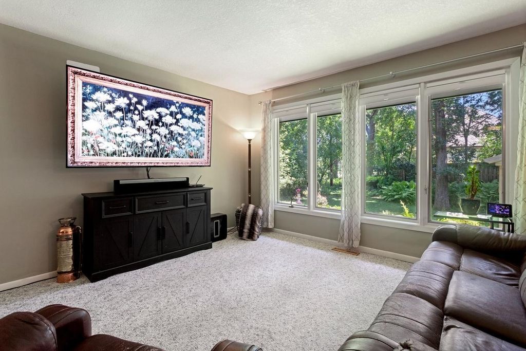 2685 Glenbrook Avenue N, Oakdale, MN 55128 — photo 4