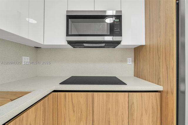 2637 Nassau Dr, Miramar, FL 33023