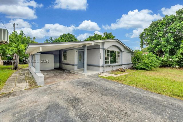2637 Nassau Dr, Miramar, FL 33023