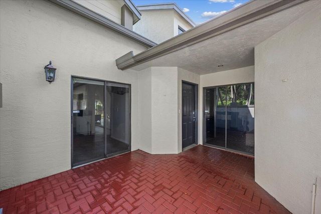 2402 Landings Boulevard, Greenacres, FL 33413