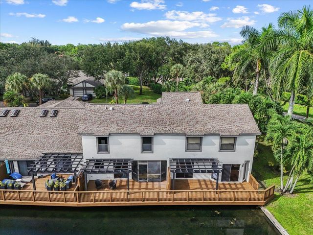 2402 Landings Boulevard, Greenacres, FL 33413