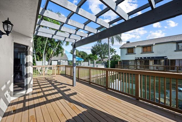 2402 Landings Boulevard, Greenacres, FL 33413