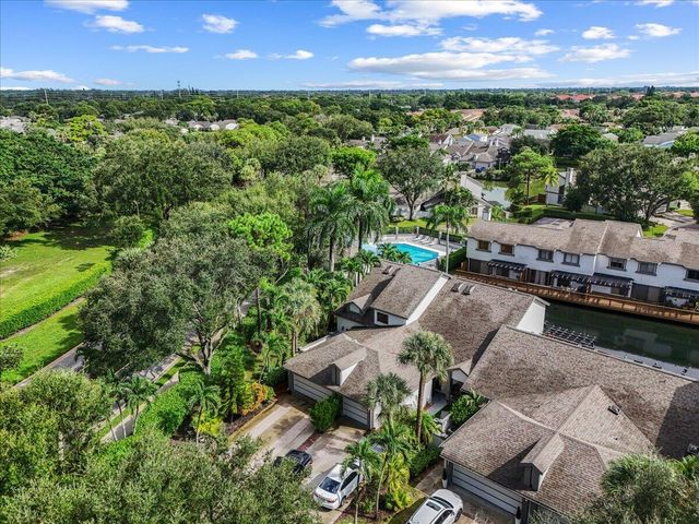 2402 Landings Boulevard, Greenacres, FL 33413