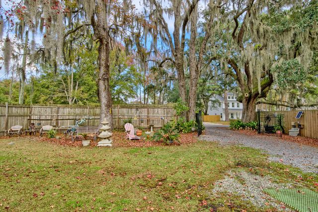 519 Fleming Road, Charleston, SC 29412