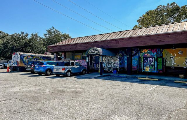 519 Fleming Road, Charleston, SC 29412