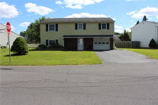 5370 Vineyard Drive, Clay, NY 13041