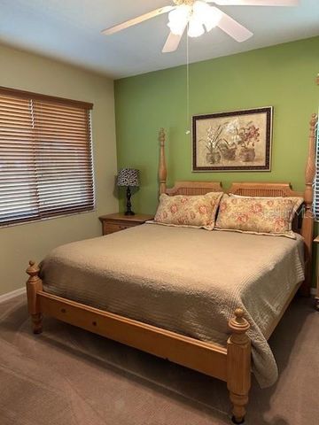 9494 SW 93RD LOOP, Ocala, FL 34481