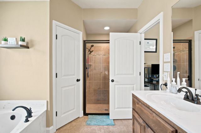 230 Newsom Mound Road, Weatherford, TX 76085