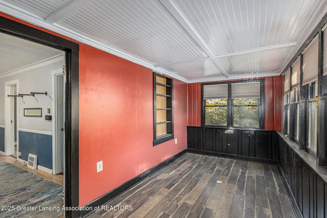 601 N Francis Avenue, Lansing, MI 48912