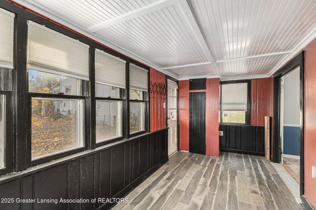 601 N Francis Avenue, Lansing, MI 48912