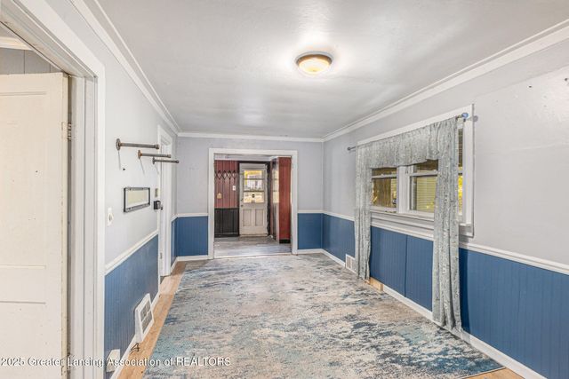 601 N Francis Avenue, Lansing, MI 48912