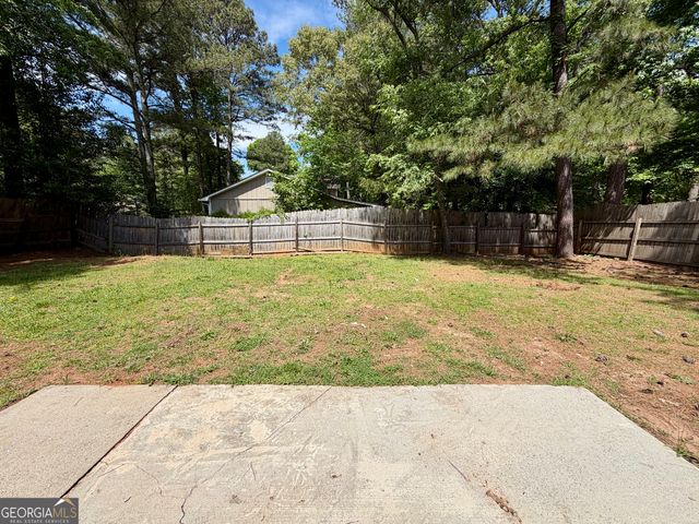 5663 Saint Thomas Drive, Lithonia, GA 30058