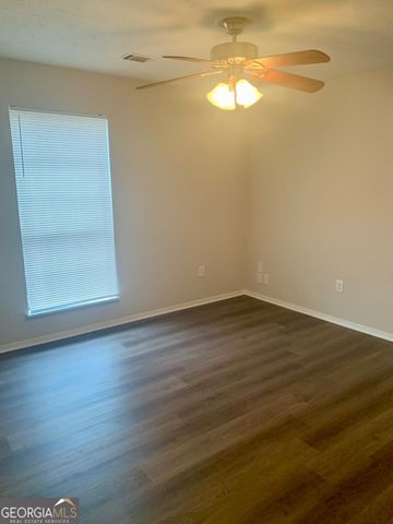 5663 Saint Thomas Drive, Lithonia, GA 30058