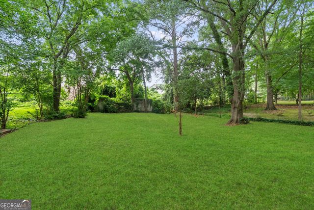 8 Edwin Place NW, Atlanta, GA 30318